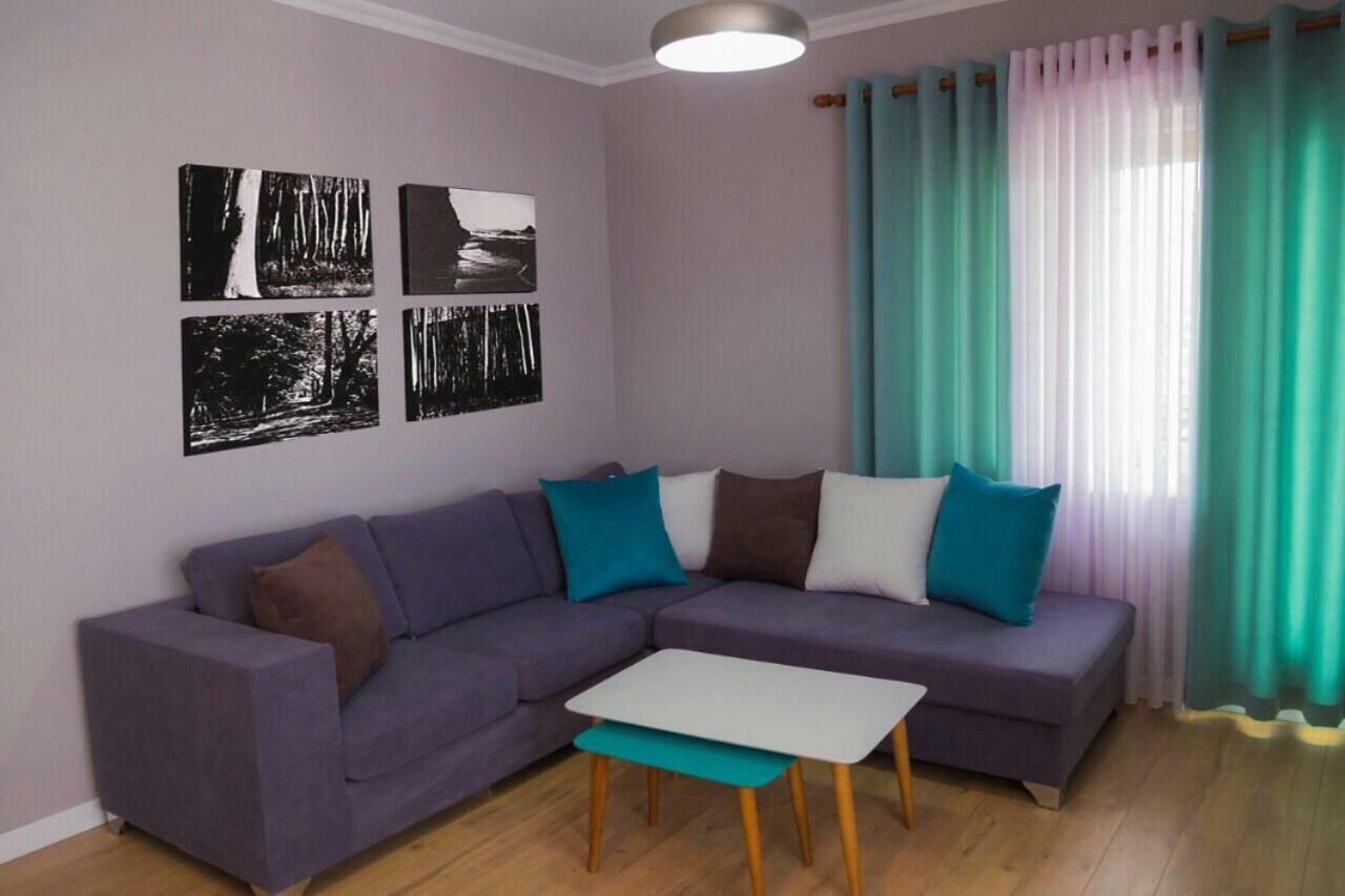 Modern Furnished Apartment With View تيرانا المظهر الخارجي الصورة