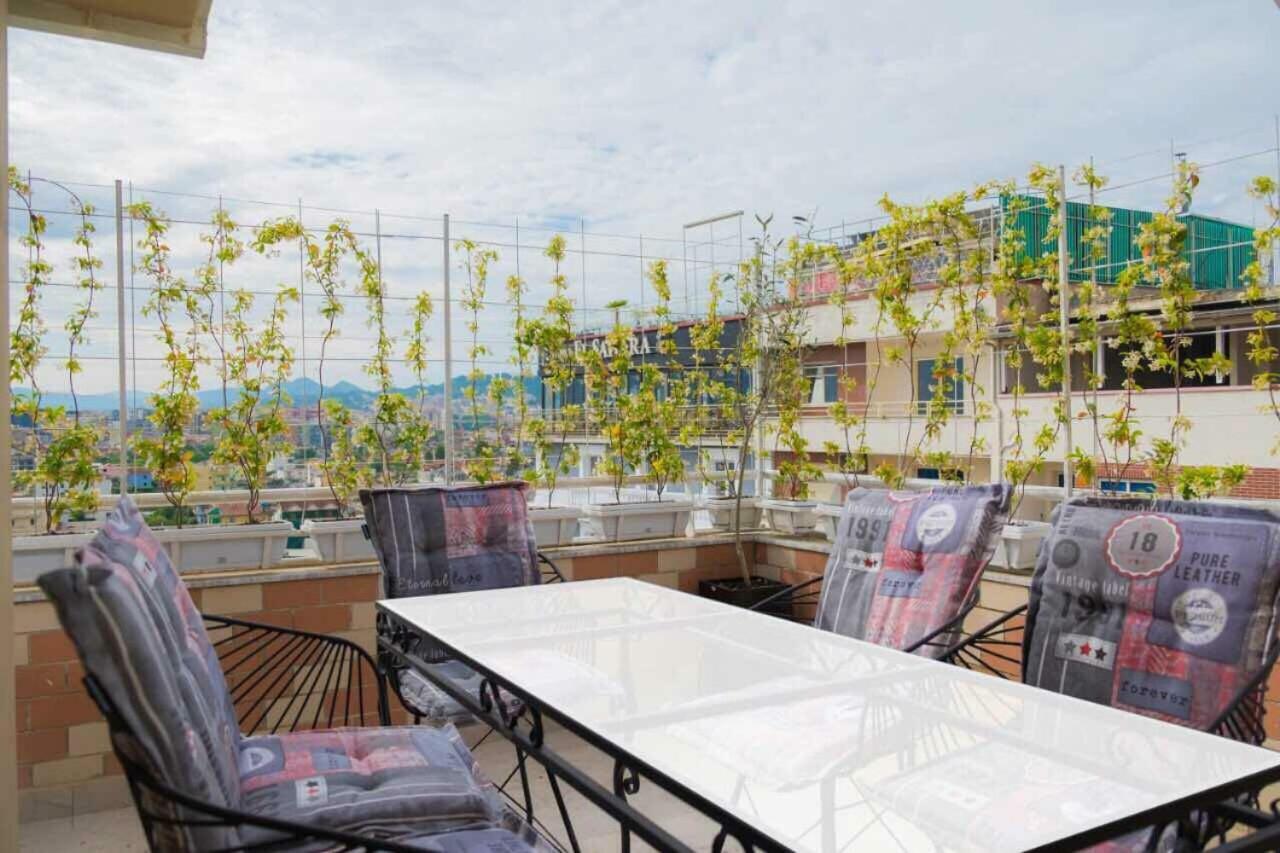 Modern Furnished Apartment With View تيرانا المظهر الخارجي الصورة
